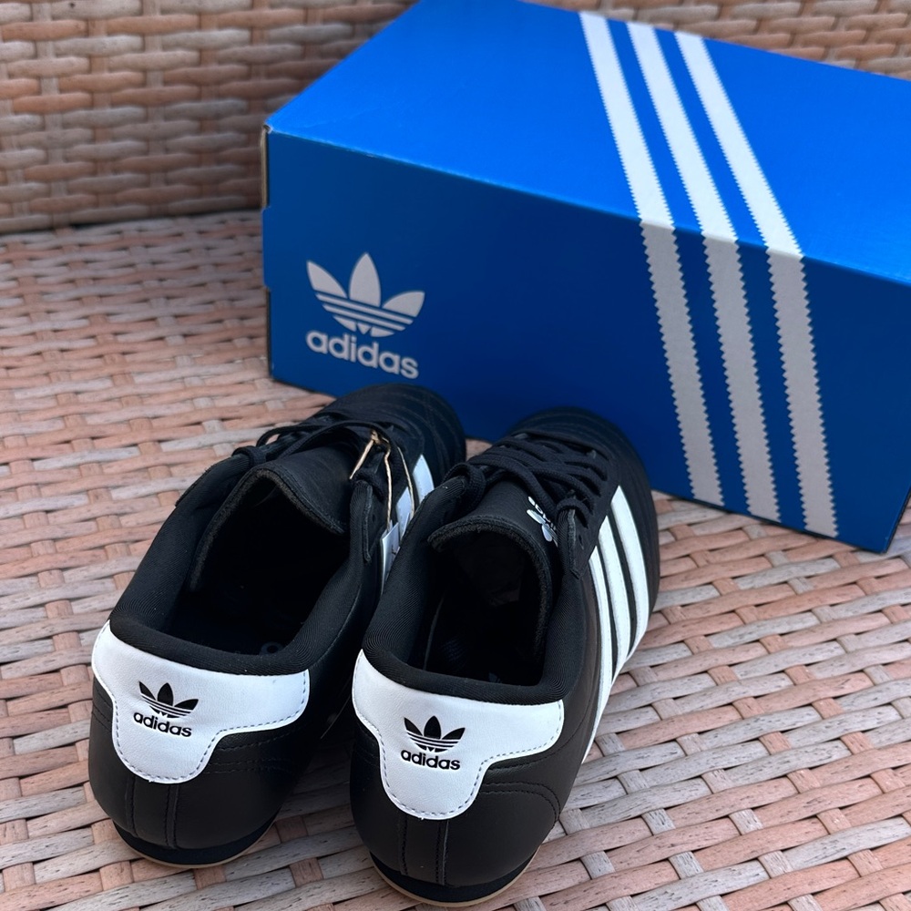 Adidas TAEKWONDO LACE Sneakers - Picture 3 of 13